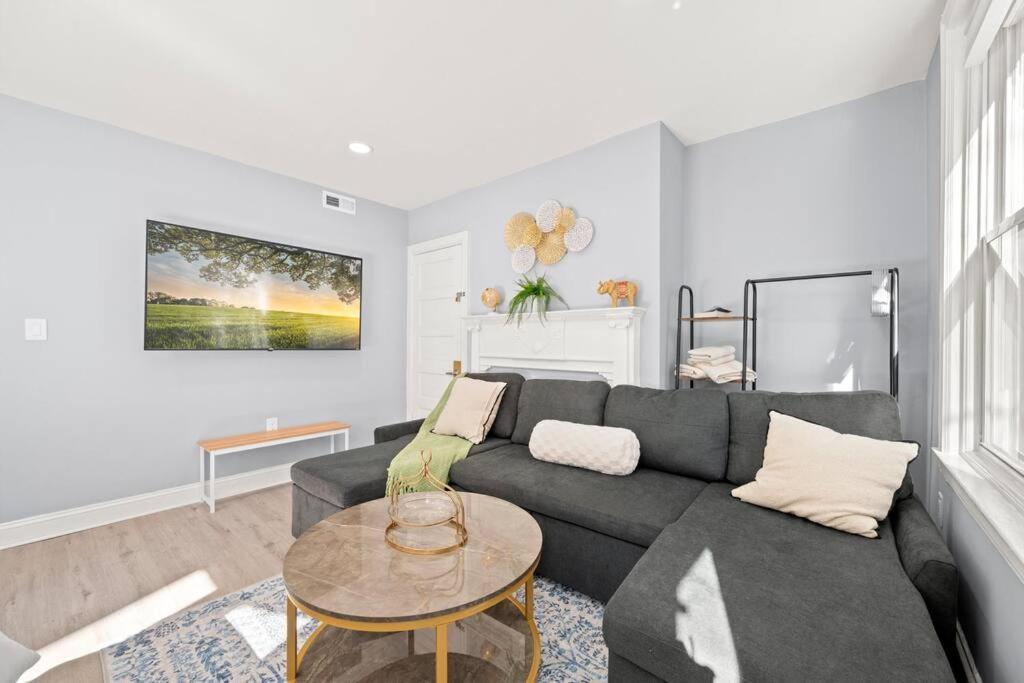 New! Cozy Apt In Center City! Φιλαδέλφεια Εξωτερικό φωτογραφία