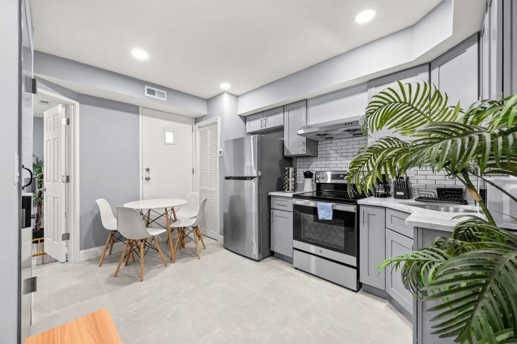 New! Cozy Apt In Center City! Φιλαδέλφεια Εξωτερικό φωτογραφία